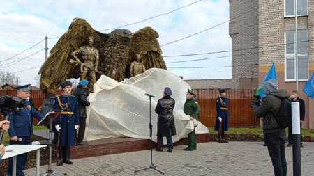 Памятник Пушкину в Лежнево Ивановской области